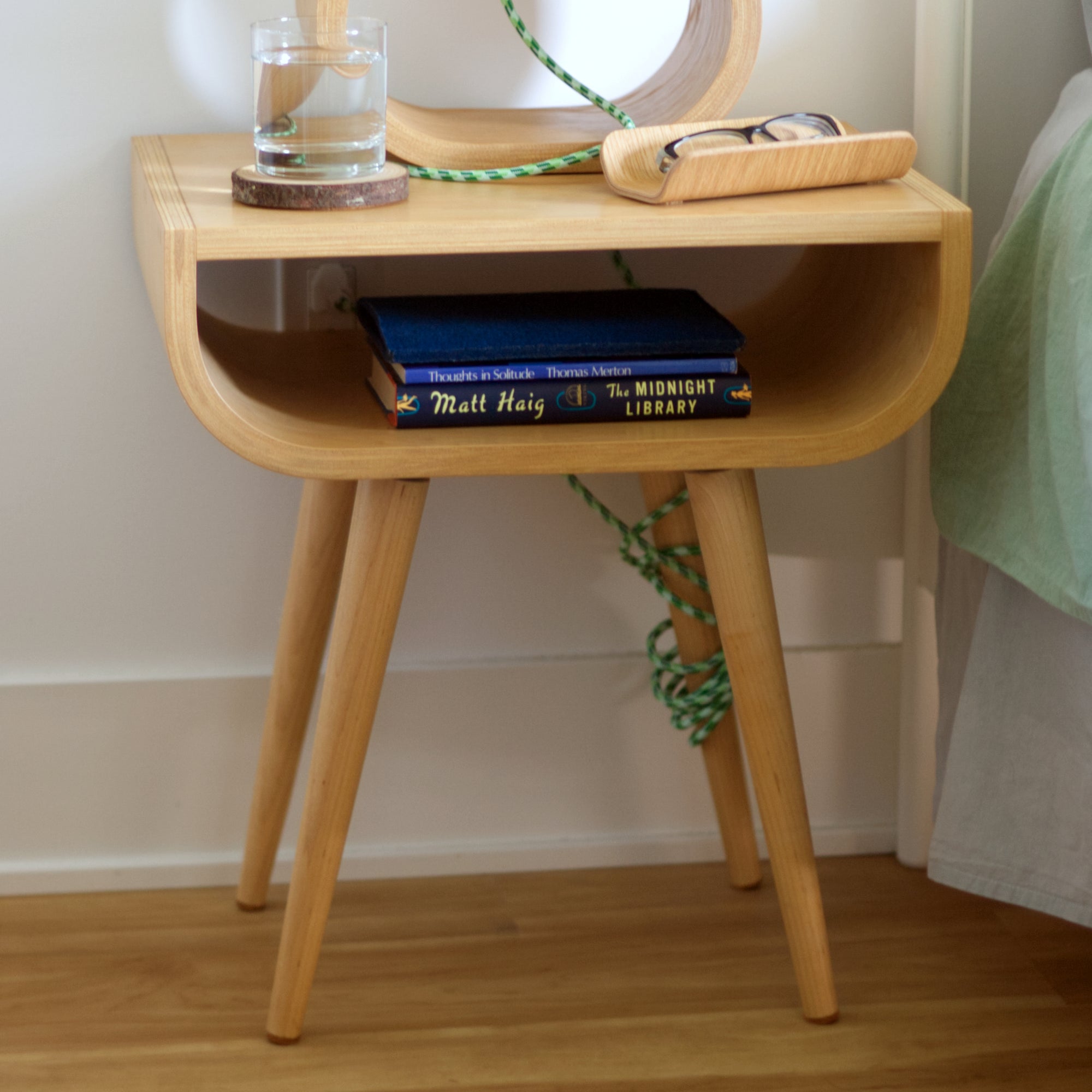 Pontiac Table