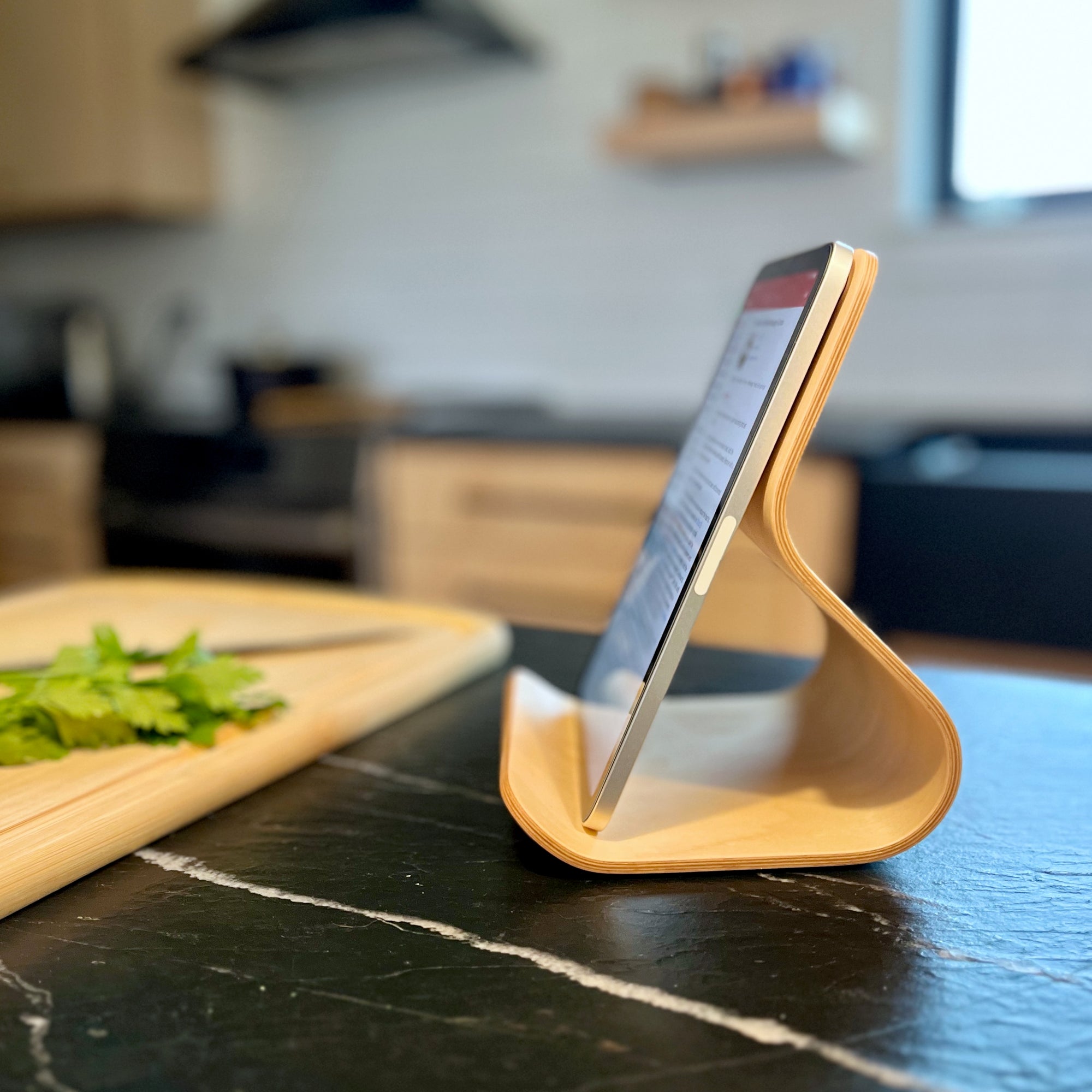 Ray Tablet Stand